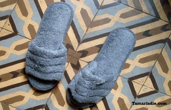 Grey Towel Slippers|شبشب او حذاء بيت رمادي