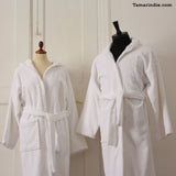 Thick White Hooded Bathrobe for Grownups or Kids| روب حمام سميك للكبار أو للصغار لون أبيض