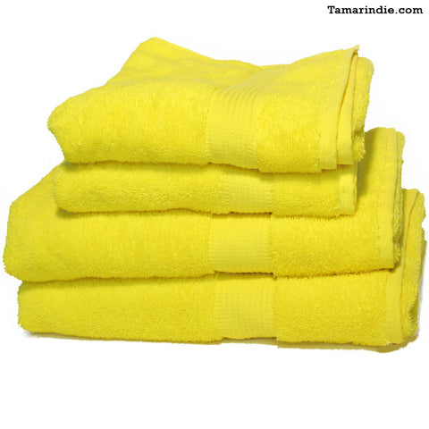 Set of Two Large Yellow Towels|منشفتان كبيرتان لونهما أصفر