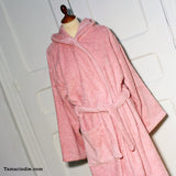 Pink Hooded Men or Women's Bathrobe| روب حمام للنساء او للرجال لون وردي