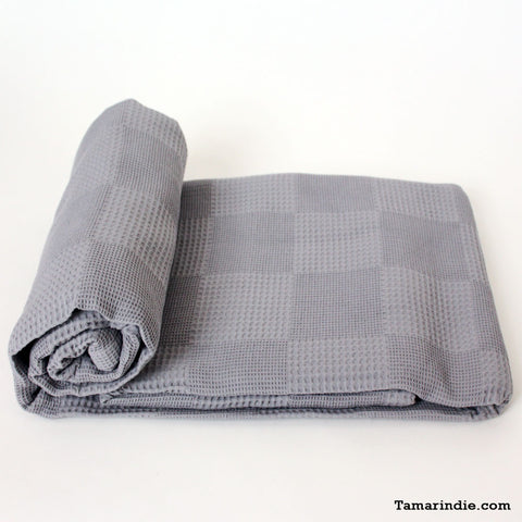 Extremely Soft Grey Cotton Throw|بطانية قطنيةرمادية بغاية النعومة