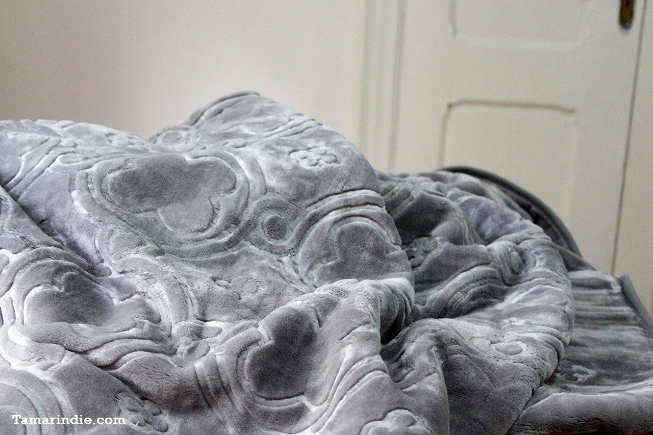 Grey Single Winter Blanket|بطانية لسرير منفرد للشتاء