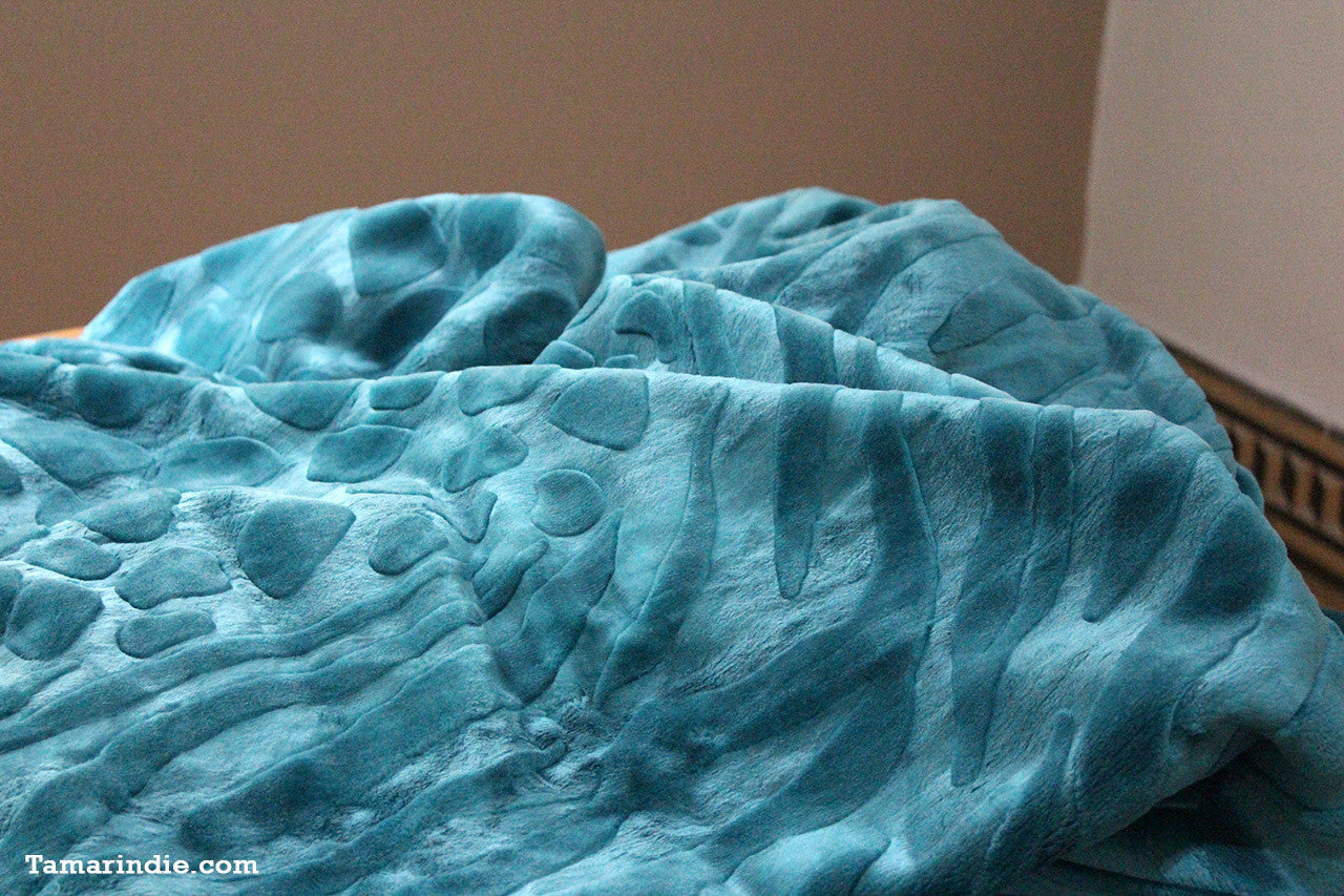 Turquoise Single Winter Blanket|بطانية لسرير منفرد للشتاء