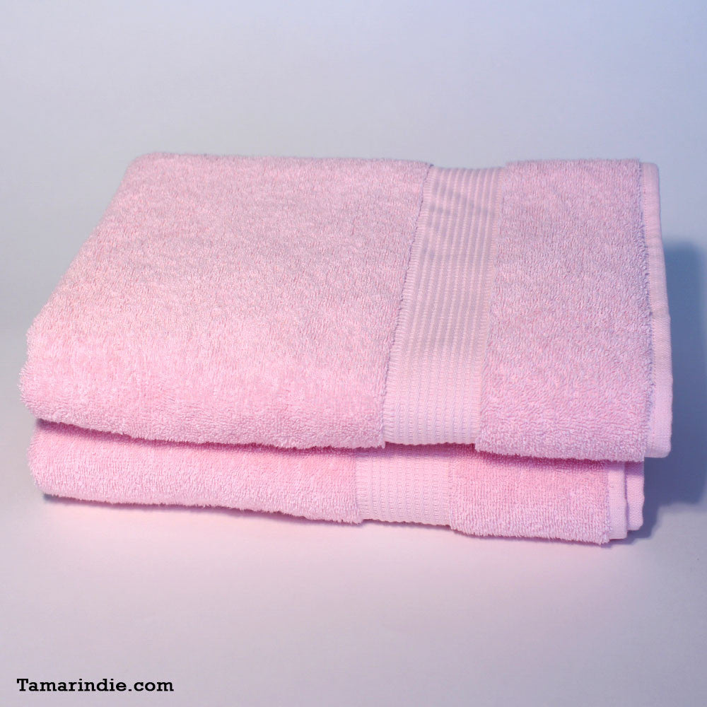 Set of Two Large Pink Towels|منشفتان كبيرتان لونهما وردي