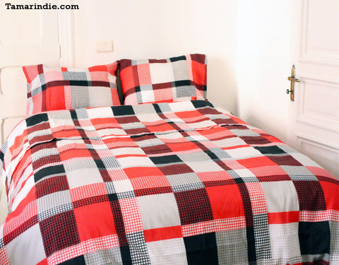 Red Squares Best Value Duvet Bed Set|طقم شراشف القيمة الافضل المربعات الحمراء مع لحاف