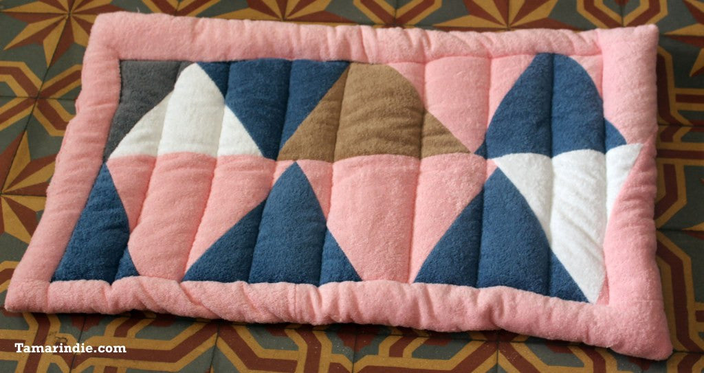 Colorful Patchwork Towel Mat|بساط باتشورك متعدد الالوان