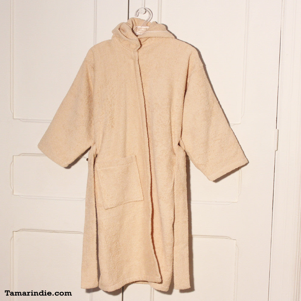 Beige Hooded Men or Women's Bathrobe| روب حمام للنساء أو للرجال لون بيج