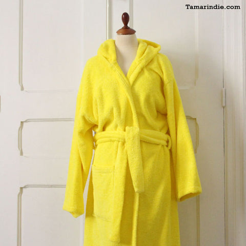 Thick Yellow Hooded Bathrobe for Grownups or Kids| روب حمام سميك للكبار أو للصغار لون أصفر